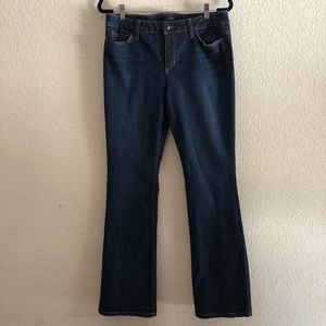 Joe’s Curvy Bootcut Jeans Size 31